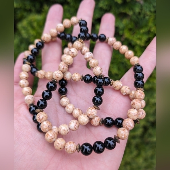 Handmade Black & Natural Jasper Beaded Hippie Healing Boho Chic Necklace - Picture 7 of 7